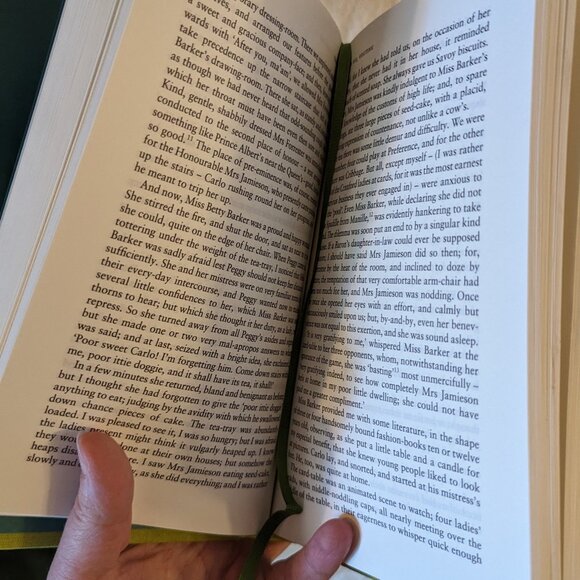 Cranford by Elizabeth Gaskell 2009 Penguin Clothbound Classics - Picture 4 of 4